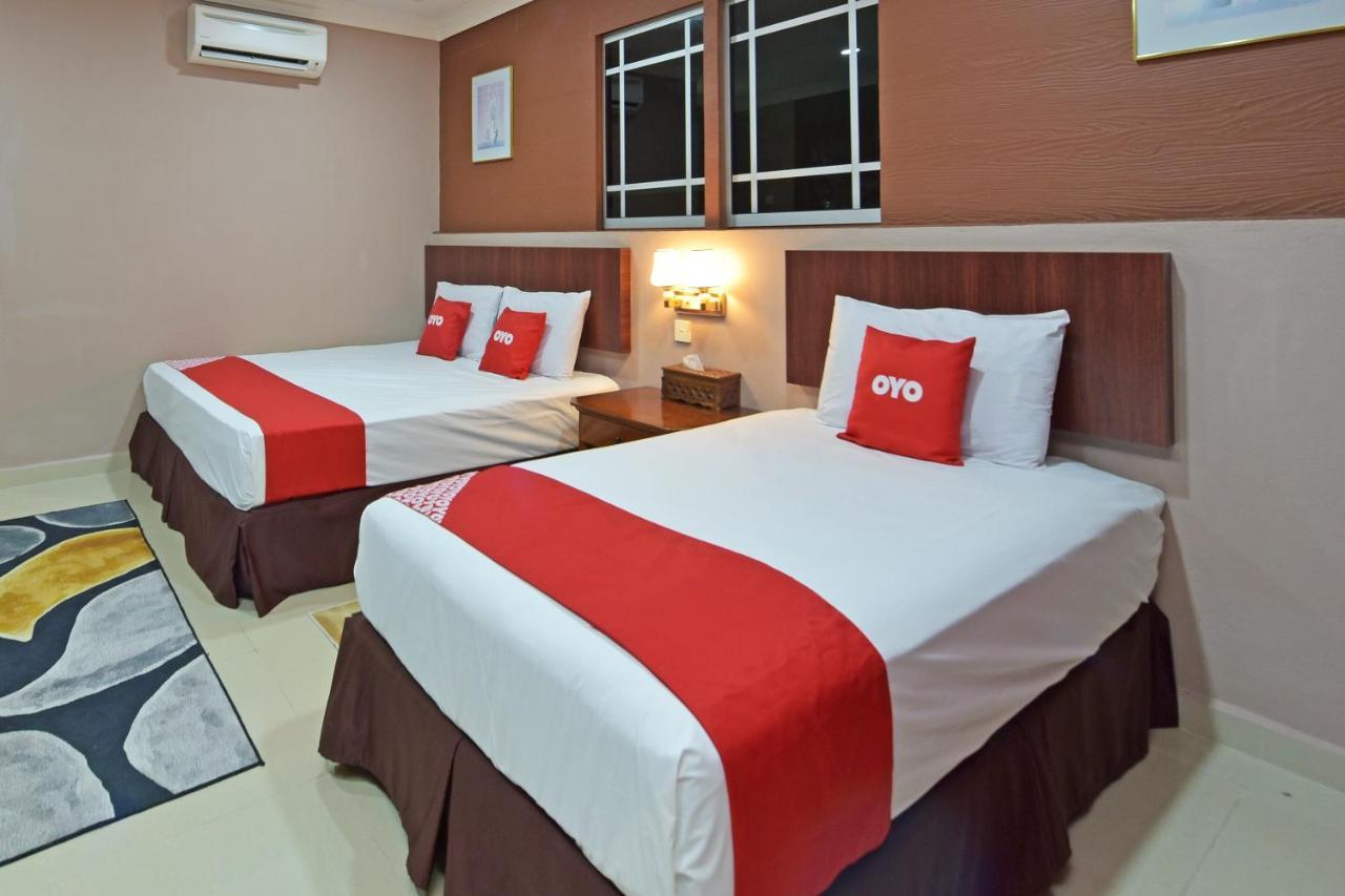 Oyo 90642 Twin Mutiara Chalet & Homestay Jeli Exterior photo
