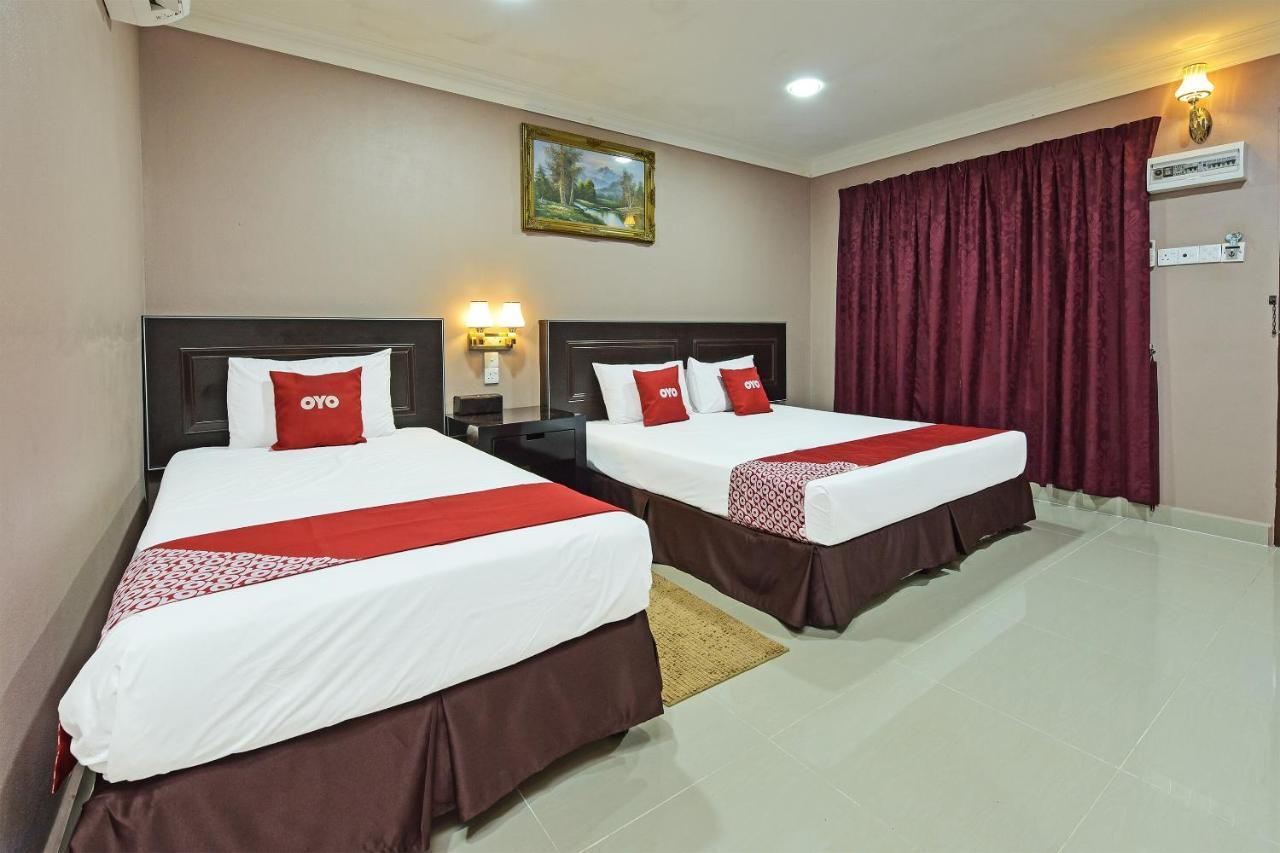Oyo 90642 Twin Mutiara Chalet & Homestay Jeli Exterior photo